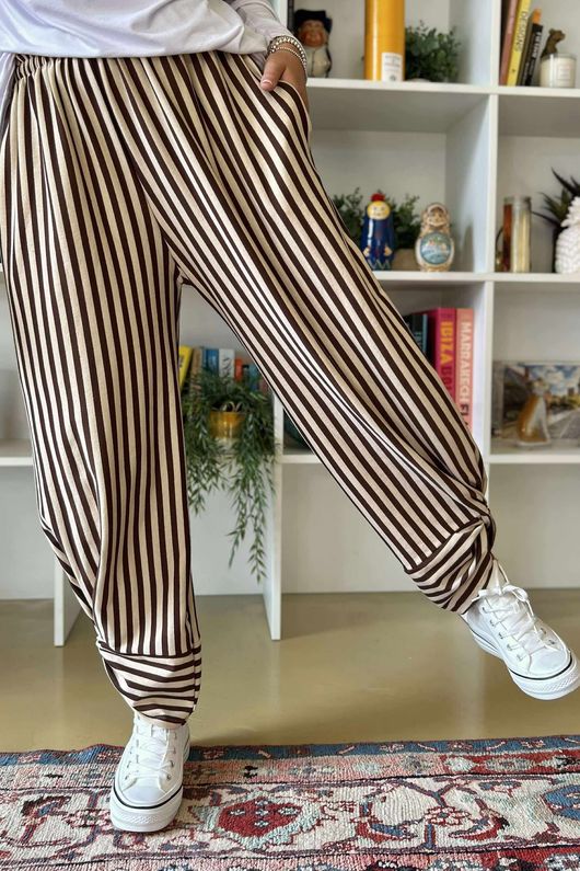 The Sunday Morning Stripe Twist Pant Chocolate Sand